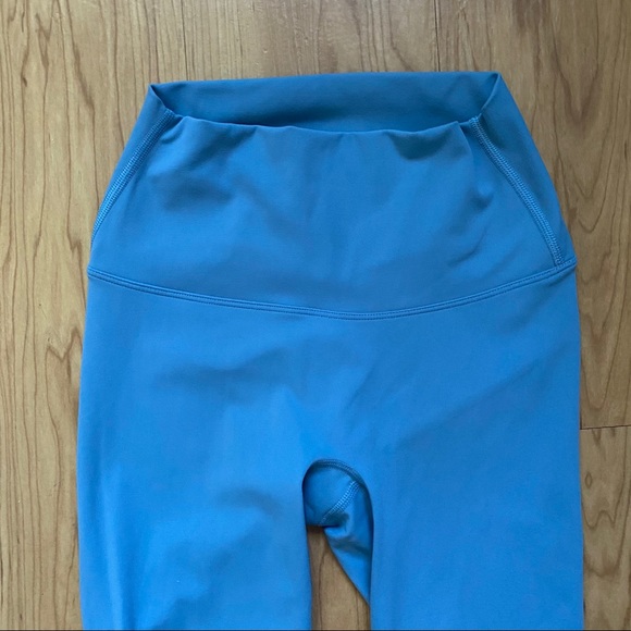 SOLD! Everyday Leggings - XS - Same as Paragon - Picture 6 of 7